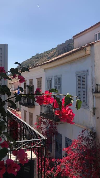 Bougainvillea Apartments 2 Nafplio Exterior photo