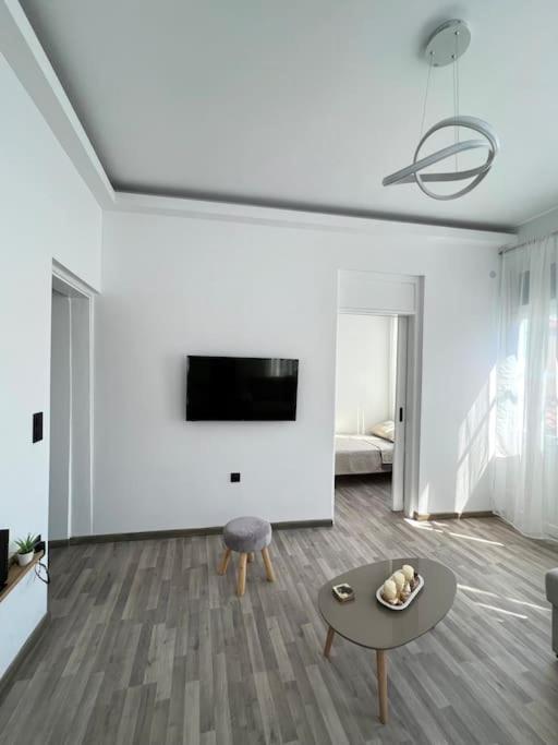 Bougainvillea Apartments 2 Nafplio Exterior photo
